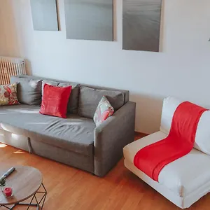  Appartamento 10 Min From The Airport-wifi-free Parking
